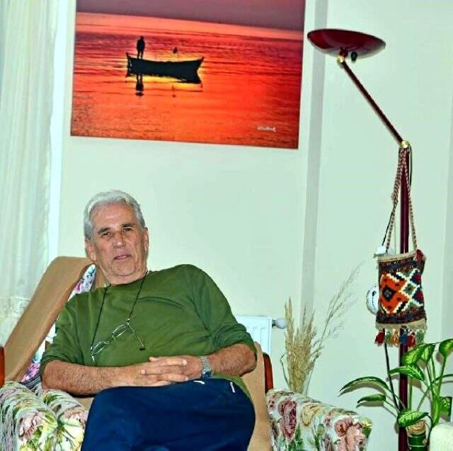 Öldü sandığı babasını yıllar sonra e-devlet sayesinde buldu