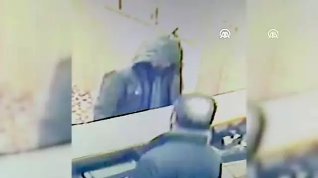 Torbalı'daki peş peşe cinayetler - Zanlının güvenlik kamerası görüntüleri (2)