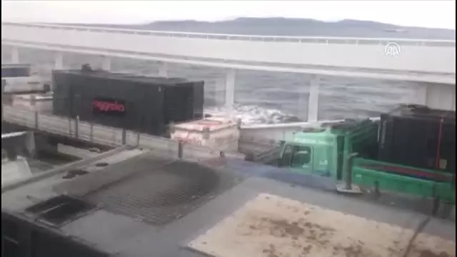 Marmara Adası’na enerji ihtiyacının tamamını karşılayacak jeneratörler gönderildi