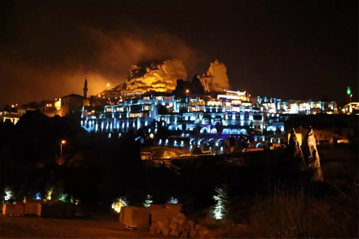 Uçhisar Kalesi'nden kartpostallık görüntü