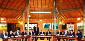 AK Partili ilçe ve belde belediye başkanları Gediz'de toplandı