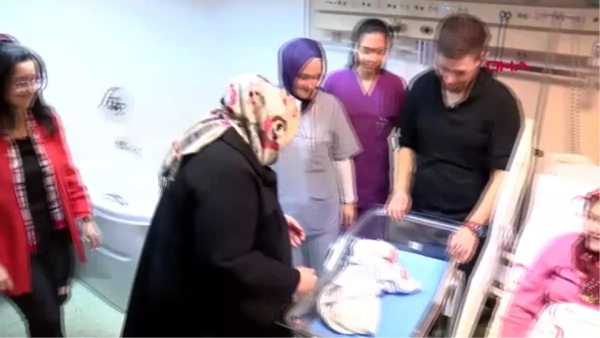 Ankara'da yeni yılın ilk bebeği doğdu