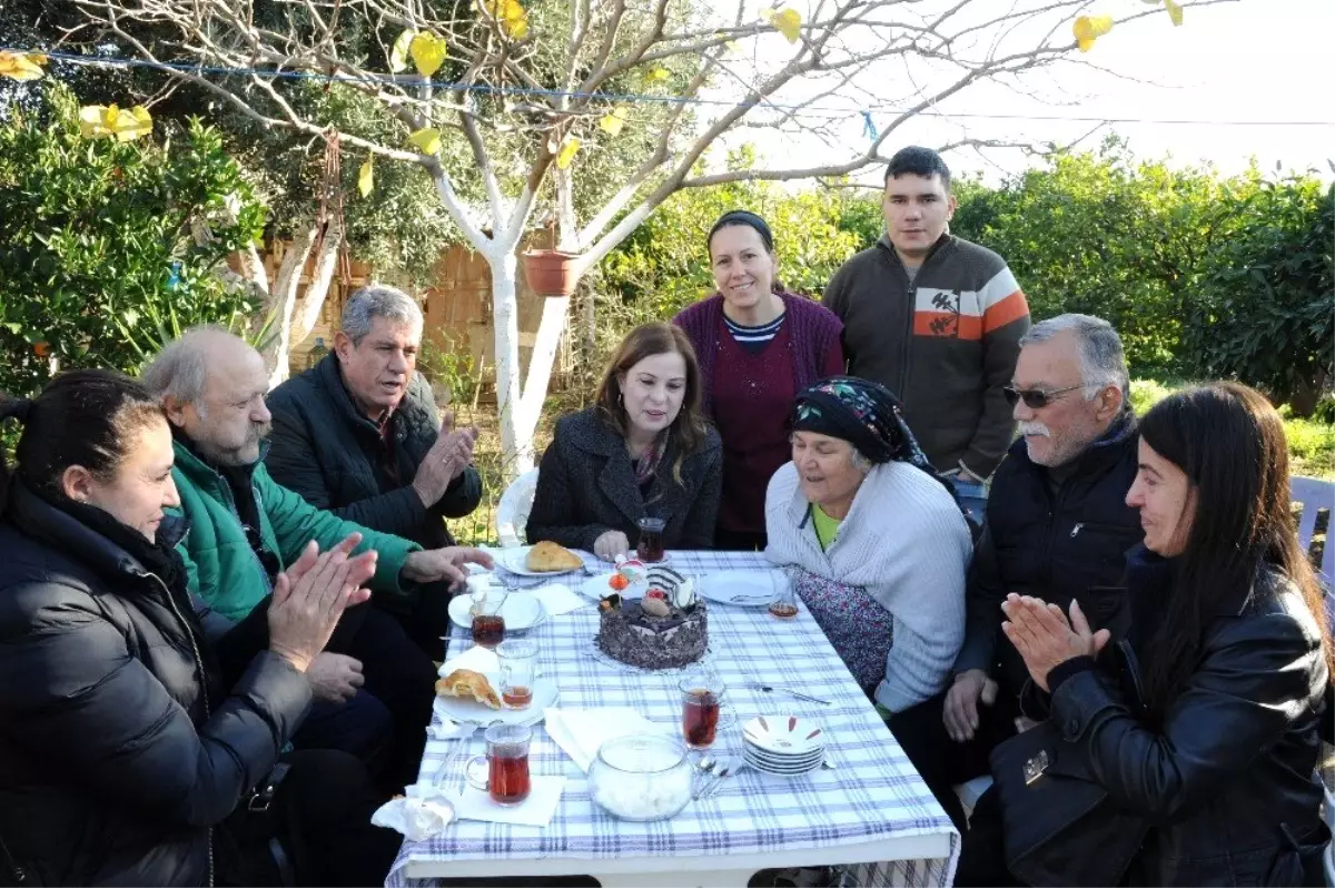 Balçova'nın yeni yıl geleneği huzur veriyor