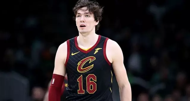 Cedi Osman'ın 14 sayısı galibiyete yetmedi Cedi Osman'ın 14 sayısı galibiyete yetmedi