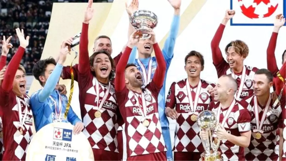 David Villa'nın emeklilik maçında Vissel Kobe'nin 54 yıllık hasreti sona erdi