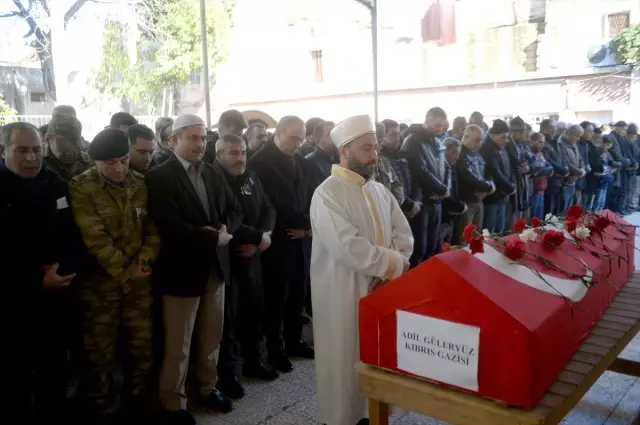 Kıbrıs gazisi son yolculuğuna uğurlandı
