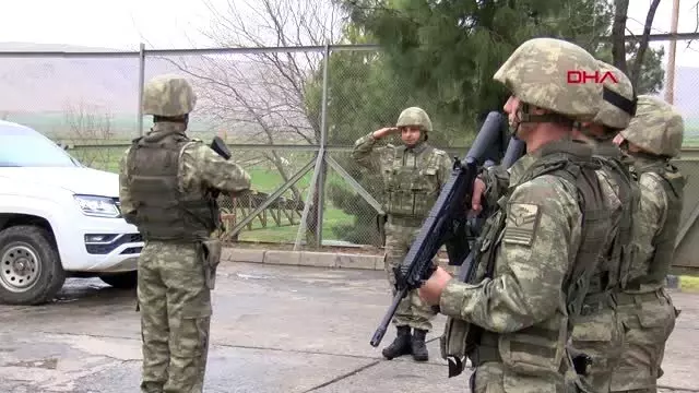 Yeni yıla vatan nöbetinde giren mehmetçik: gözünüz arkadan kalmasın Yeni yıla vatan nöbetinde giren mehmetçik: gözünüz arkadan kalmasın
