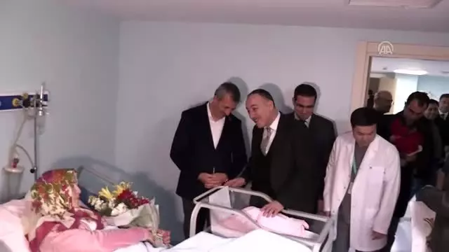Yeni yılın ilk bebekleri dünyaya geldi Yeni yılın ilk bebekleri dünyaya geldi