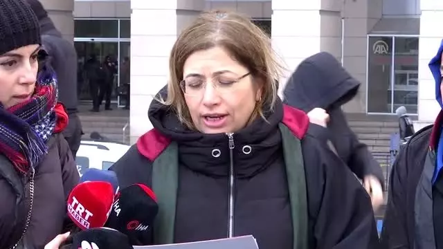 Beşiktaş'ta başörtülü kadına saldırı davası Beşiktaş'ta başörtülü kadına saldırı davası