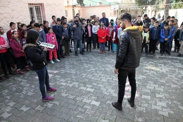 Çocuklar İçin Çal Derneği köy okuluna müzik sınıfı kazandırdı