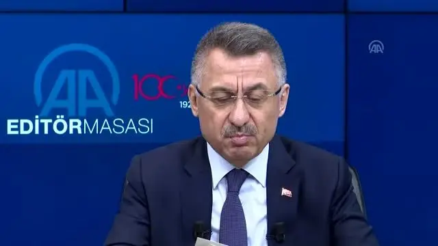 Cumhurbaşkanı Yardımcısı Oktay: '(FETÖ ile mücadele) Aynı ciddiyette ve aynı hızla devam edecektir... Cumhurbaşkanı Yardımcısı Oktay: '(FETÖ ile mücadele) Aynı ciddiyette ve aynı hızla devam edecektir...