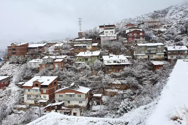 Gümüşhane'de kar yağışı
