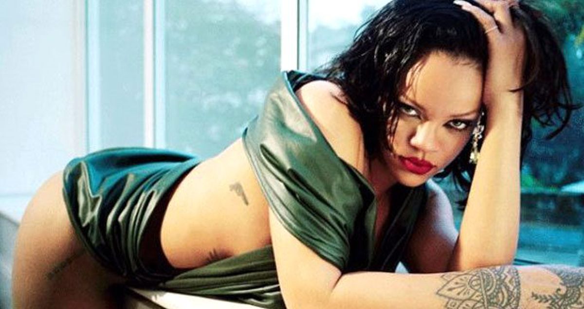 Rihanna'nın iç çamaşırlı pozları sosyal medyaya damga vurdu