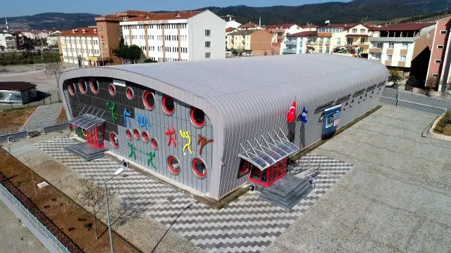 1 yılda 16 yapı projesi bitti, diğerleri yolda 1 yılda 16 yapı projesi bitti, diğerleri yolda