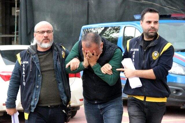 85 yaşındaki şahsı evlendirme vaadiyle 574 bin TL dolandırdı