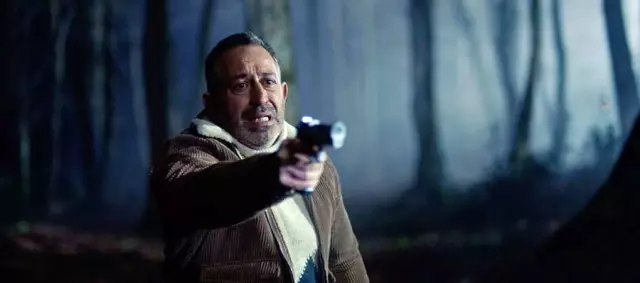 Karakomik filmler 2 "Emanet" ve "Deli"den çarpıcı 2 fragman Karakomik filmler 2 "Emanet" ve "Deli"den çarpıcı 2 fragman