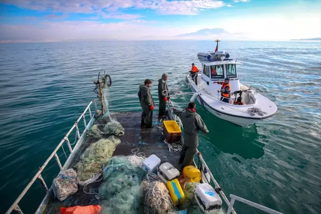 Tekne faciası sonrası Van Gölü'nde önlemler artırıldı