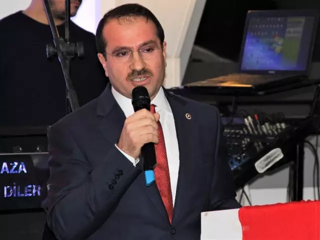 AK Parti'li Kırkpınar, Erzurumlu hemşehrileriyle buluştu