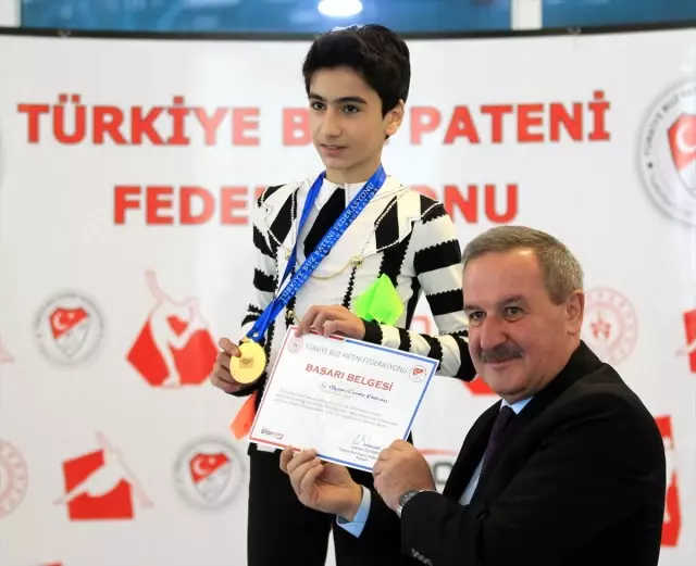 Artistik Buz Pateni Türkiye Şampiyonası, Samsun'da başladı Artistik Buz Pateni Türkiye Şampiyonası, Samsun'da başladı