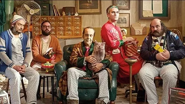 Cem Yılmaz'dan 'Emanet' ve 'Deli' filmleri için iki ayrı fragman Cem Yılmaz'dan 'Emanet' ve 'Deli' filmleri için iki ayrı fragman