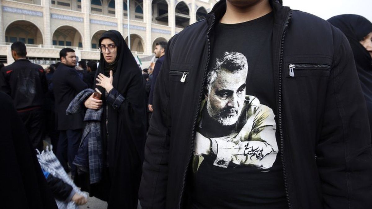 Kasım Süleymani: Suikast sonrası hangi etiketler, neden sosyal medyada gündem oldu?