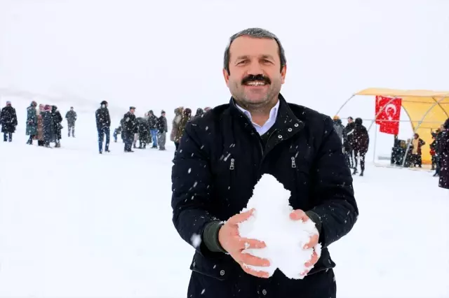 Ordu'daki Argan Yaylası'nda kar festivali düzenlendi Ordu'daki Argan Yaylası'nda kar festivali düzenlendi