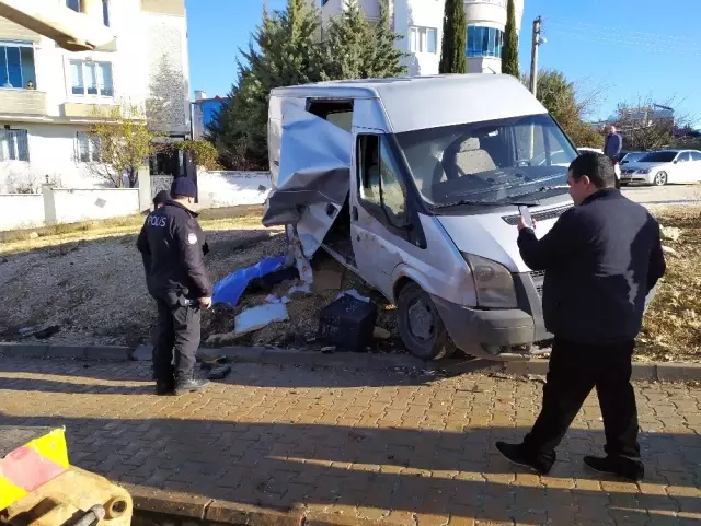 İlk kazadan kurtuldu, ikinci kazada hayatını kaybetti