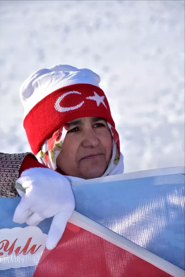 Vefakar gençlik, fedakar ecdadı 105'inci yılında anıyor Vefakar gençlik, fedakar ecdadı 105'inci yılında anıyor