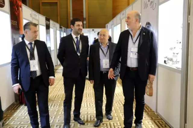 2020'nin ilk Mücevher Alım Heyeti'ne 25 ülke katıldı 2020'nin ilk Mücevher Alım Heyeti'ne 25 ülke katıldı