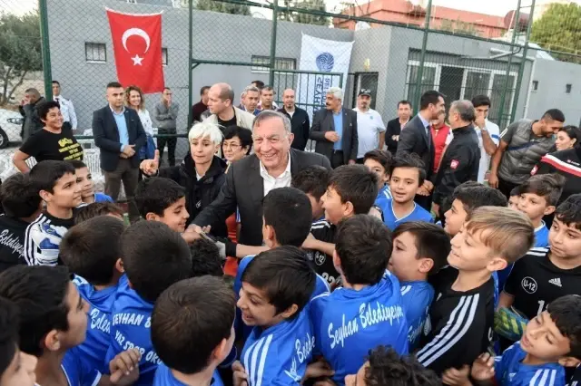 Akay'dan amatörlere otobüs jesti Akay'dan amatörlere otobüs jesti
