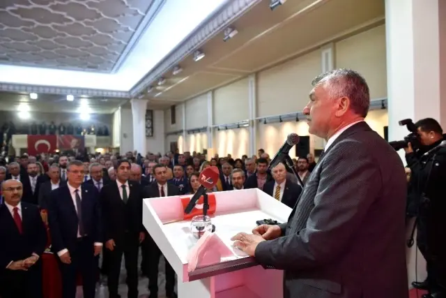 Başkan Karalar: '5 Ocak bizim onur günümüzdür' Başkan Karalar: '5 Ocak bizim onur günümüzdür'