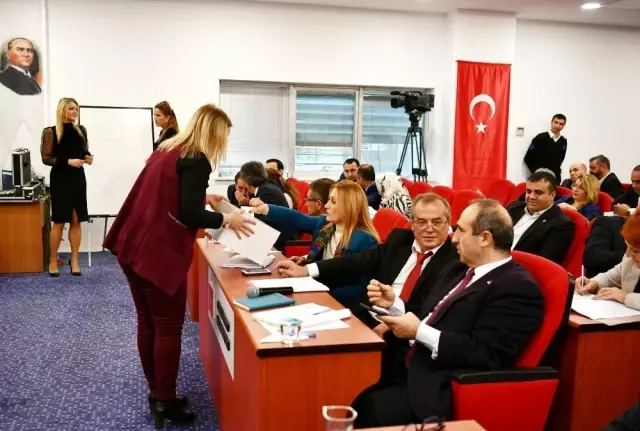 Beylikdüzü'nde 2020'nin ilk meclisi toplandı Beylikdüzü'nde 2020'nin ilk meclisi toplandı