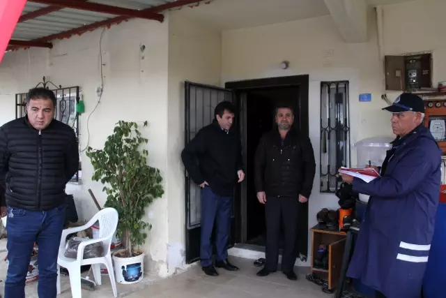 Mersin�de bazı evler su baskını endişesiyle tahliye ediliyor haberi