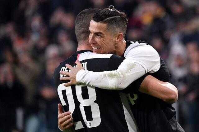 Ronaldo yıldızlaştı, Juventus farklı kazandı