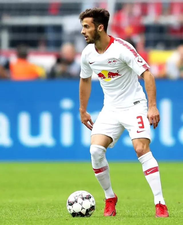 Saracchi Galatasaray'da Saracchi Galatasaray'da