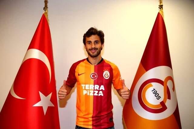 Son Dakika: Galatasaray, Saracchi'nin transferinin detaylarını KAP'a bildirdi
