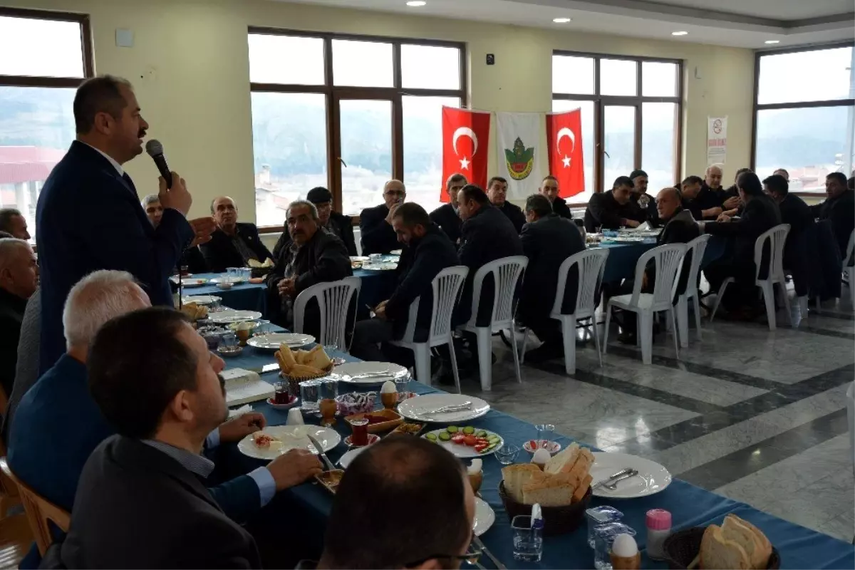 Başkan mahalle muhtarlarıyla buluştu