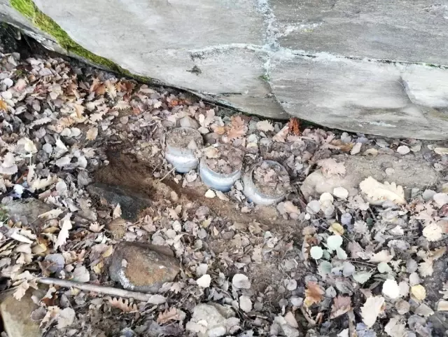 Bitlis'te terör örgütünce araziye gizlenmiş malzeme ele geçirildi
