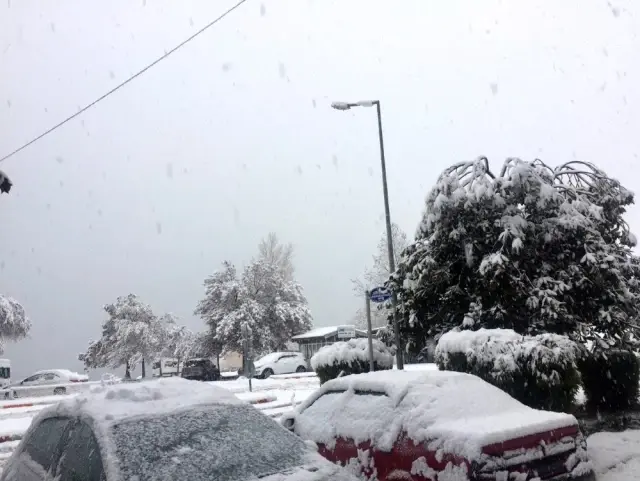 Eğirdir'de kar yağışı etkili oldu Eğirdir'de kar yağışı etkili oldu