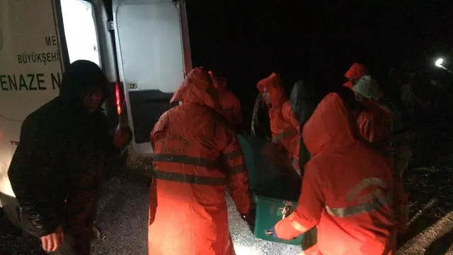 Mersin�de yıkılan barakanın altında kalan 62 yaşındaki adam öldü Haberler