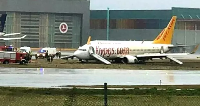 Son dakika: Sabiha Gökçen Havalimanı'nda yolcu uçağı pistten çıktı! Havalimanı uçuşlara kapatıldı