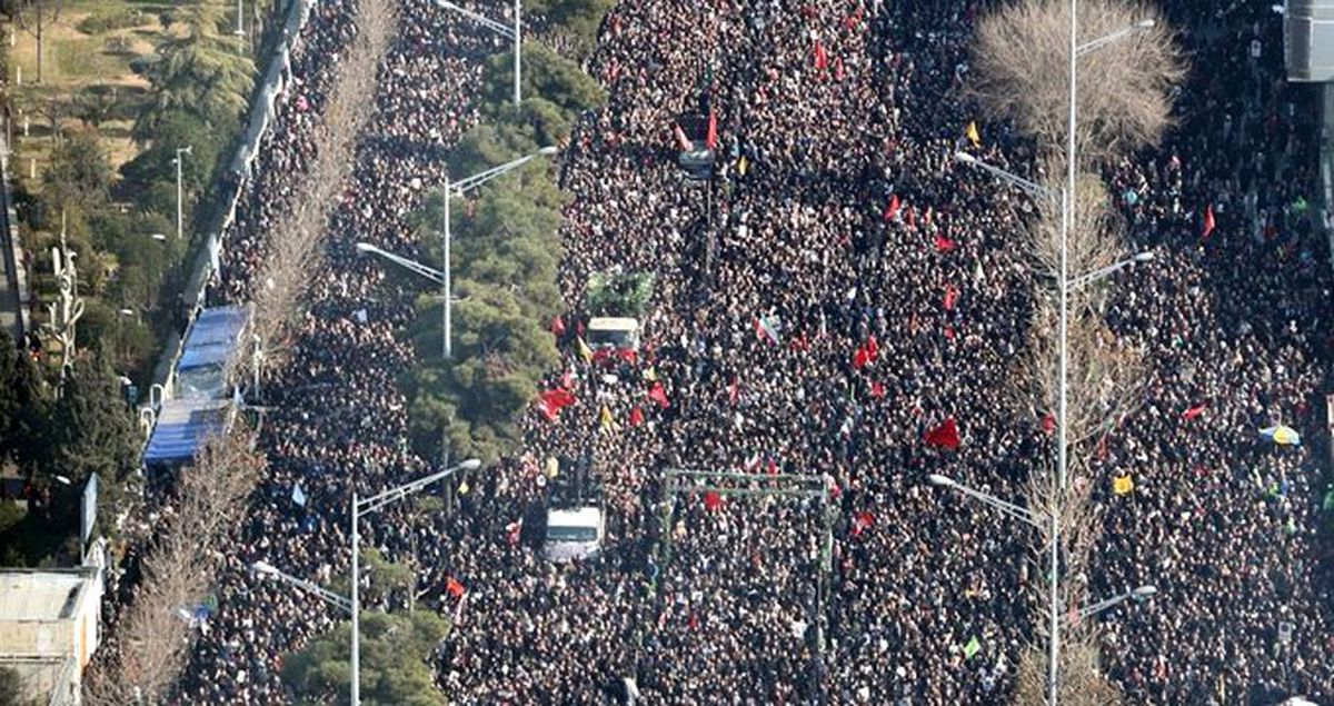 Son dakika: Kasım Süleymani'nin cenaze töreninde izdiham: 40 ölü, 213 yaralı