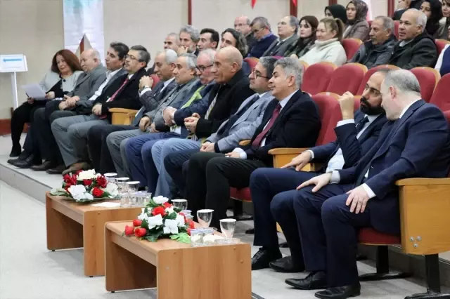 Van Yüzüncü Yıl Üniversitesinde sanal herbaryum açıldı Van Yüzüncü Yıl Üniversitesinde sanal herbaryum açıldı