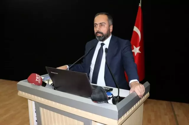 Van Yüzüncü Yıl Üniversitesinde sanal herbaryum açıldı Van Yüzüncü Yıl Üniversitesinde sanal herbaryum açıldı