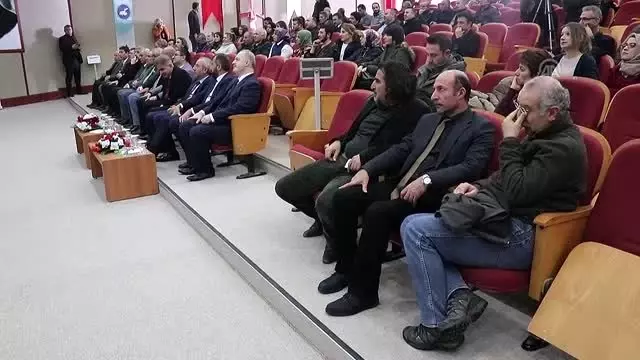 Yüzüncü Yıl Üniversitesinde sanal herbaryum açıldı Yüzüncü Yıl Üniversitesinde sanal herbaryum açıldı