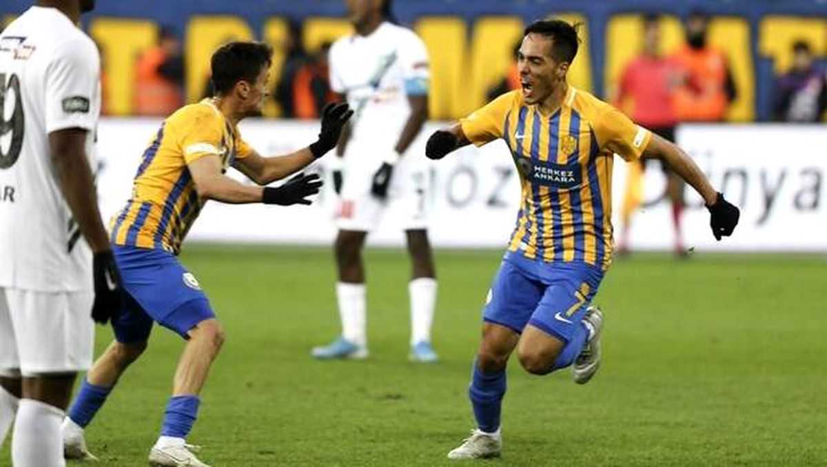 Ankaragücü'nün Arjantinli oyuncusu Oscar Scarione: 'Şu an yüzde yüz hazırım'