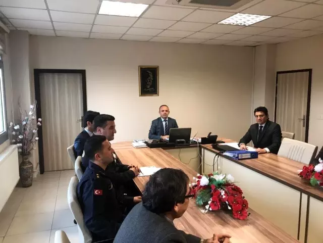 Burhaniye'de Çocuk Koruma Koordinasyon Kurulu toplandı Burhaniye'de Çocuk Koruma Koordinasyon Kurulu toplandı