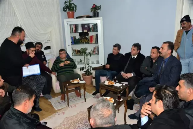 Emniyet müdürü, vatandaşların sorunlarını dinledi Emniyet müdürü, vatandaşların sorunlarını dinledi