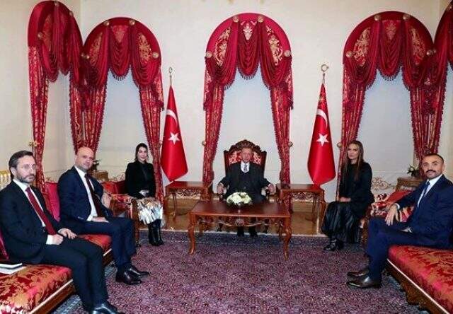 Erdoğan'ı ziyaret ettiği için eleştirilen Demet Akalın sert çıktı: Cumhurbaşkanı hepimizin