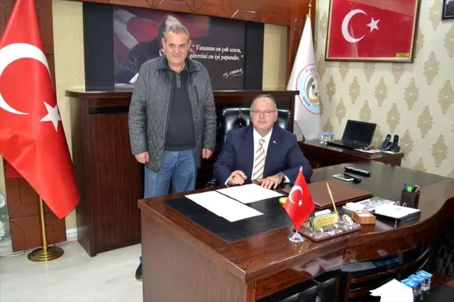 Evciler Belediyesi'ne Kepçe hibe edildi